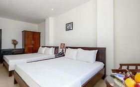 Khách Sạn Lotus Rock Hotel 2*